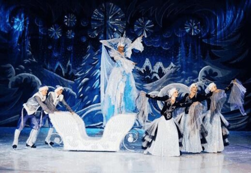 מלכת השלג- קרקס על הקרח- חנוכה 2025- לגדול